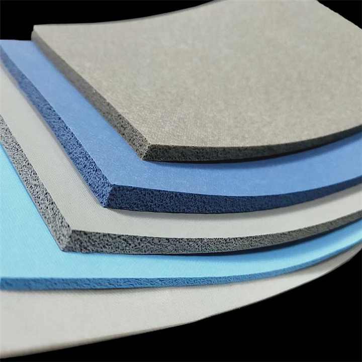 Feuille de caoutchouc de mousse de silicone faite sur commande de protection de mousse de silicium de basse densité de retardement inflammatoire pour le joint de machines - fournisseur de Paidu